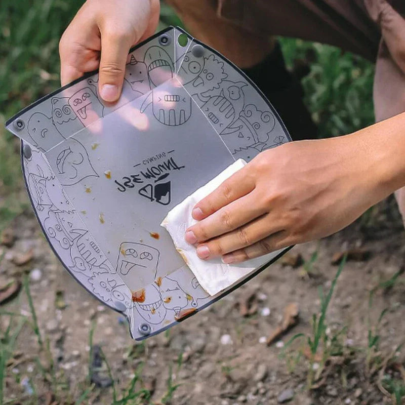 Lightweight Folding Camping Tableware Set – Portable & Durable