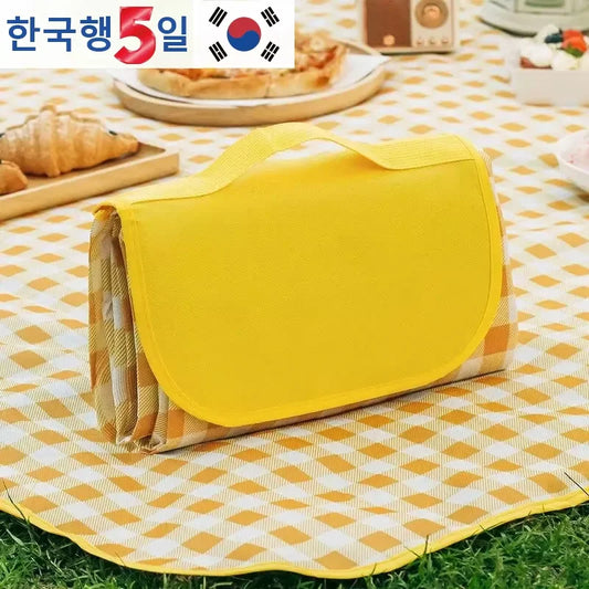Waterproof Picnic Mat with Handle for Easy Outdoor Comfort