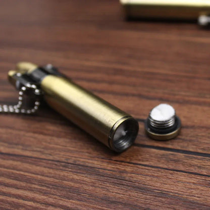 Retro Kerosene Lighter Keychain – Windproof & Durable
