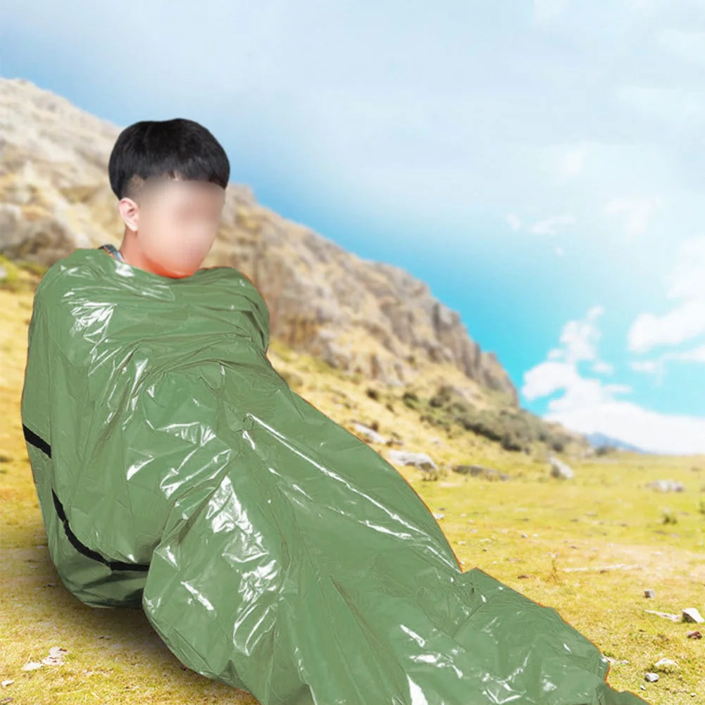 Emergency Mylar Thermal Blanket – Lightweight Survival Warmth