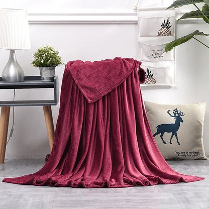 Coral Fleece Blanket – Soft Warm Throw for Travel & Picnic
