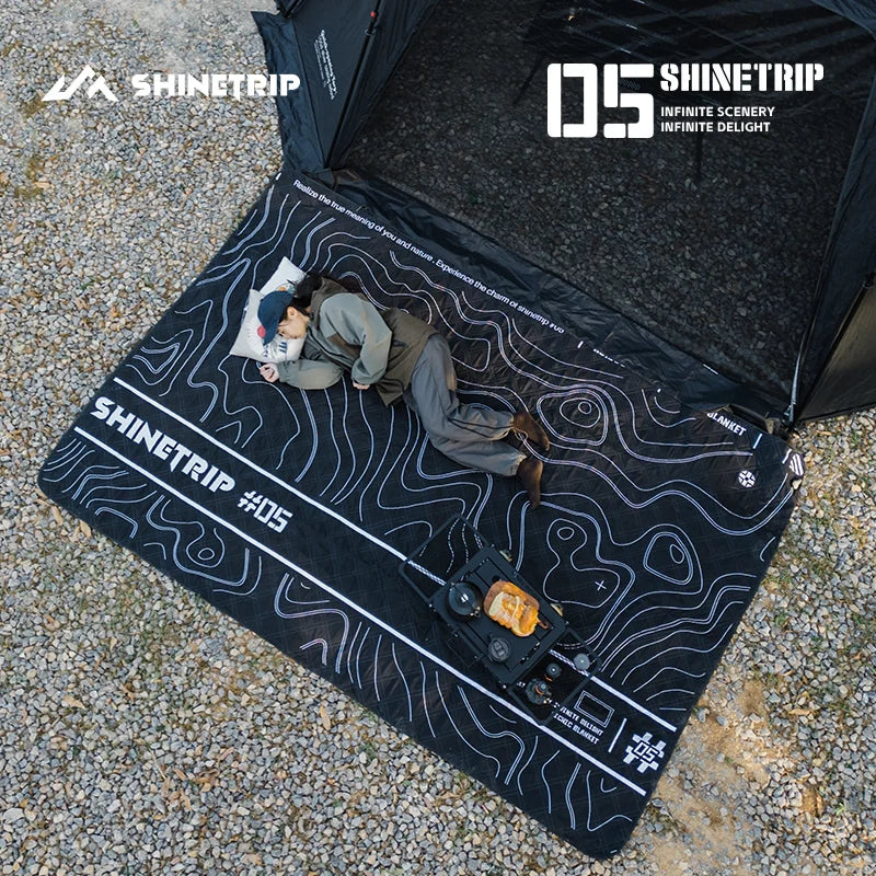 Aluminum Waterproof Picnic Mat for Dry Outdoor Comfort