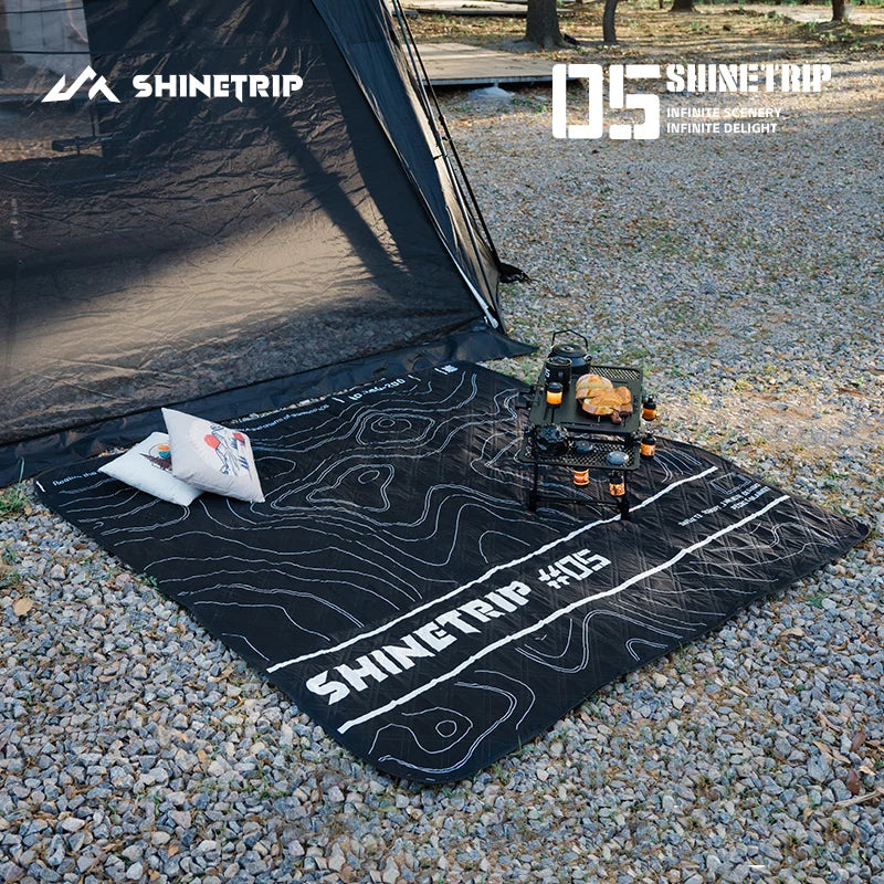 Aluminum Waterproof Picnic Mat for Dry Outdoor Comfort