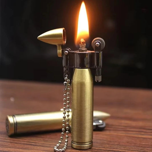 Retro Kerosene Lighter Keychain – Windproof & Durable