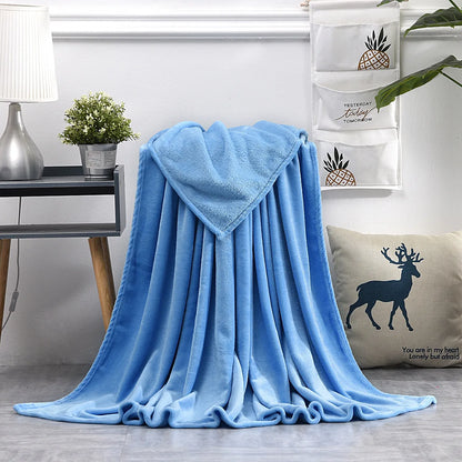 Coral Fleece Blanket – Soft Warm Throw for Travel & Picnic