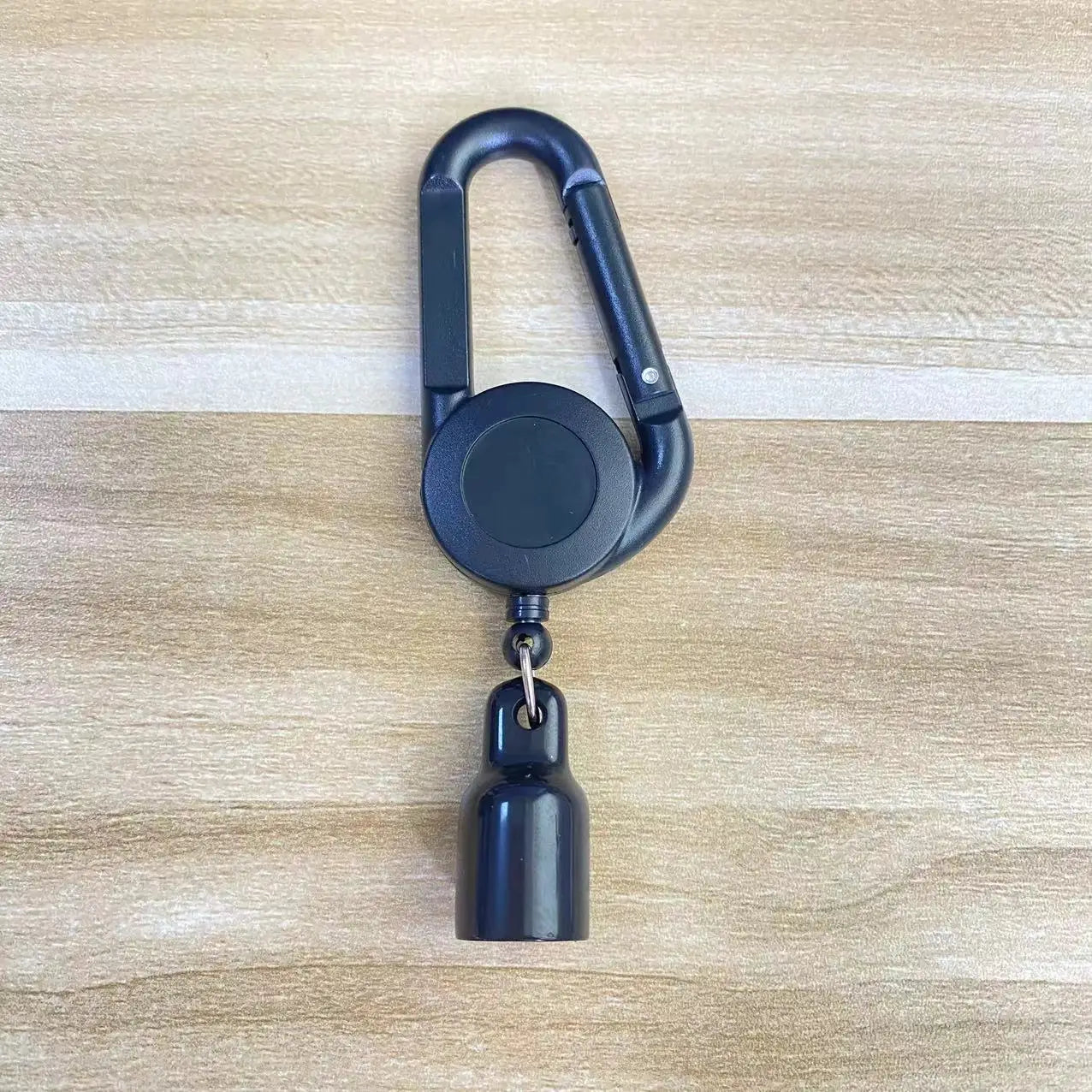 Windproof Lighter Holder Keychain – Clip & Protect