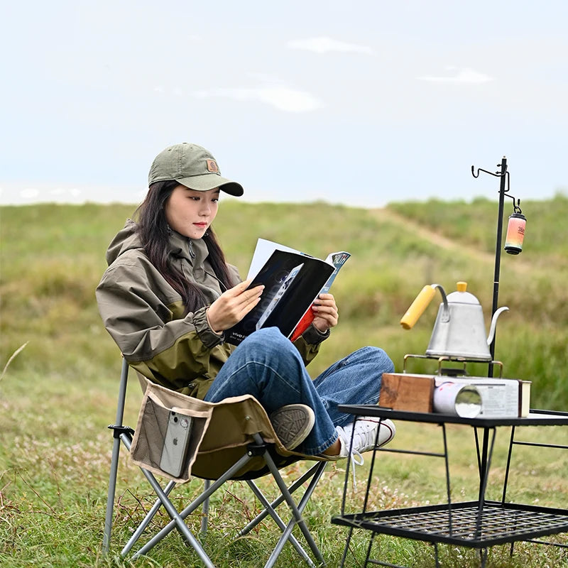 Folding Moon Camping Chair for Comfortable Outdoor Seating