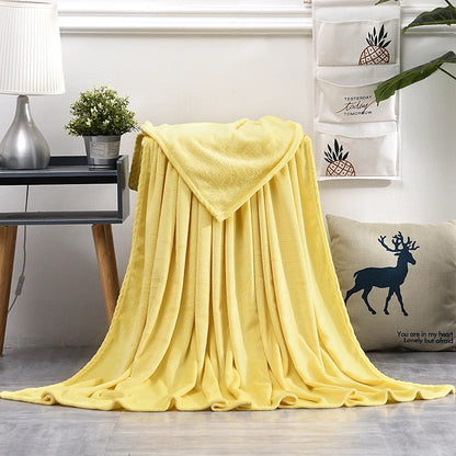 Coral Fleece Blanket – Soft Warm Throw for Travel & Picnic