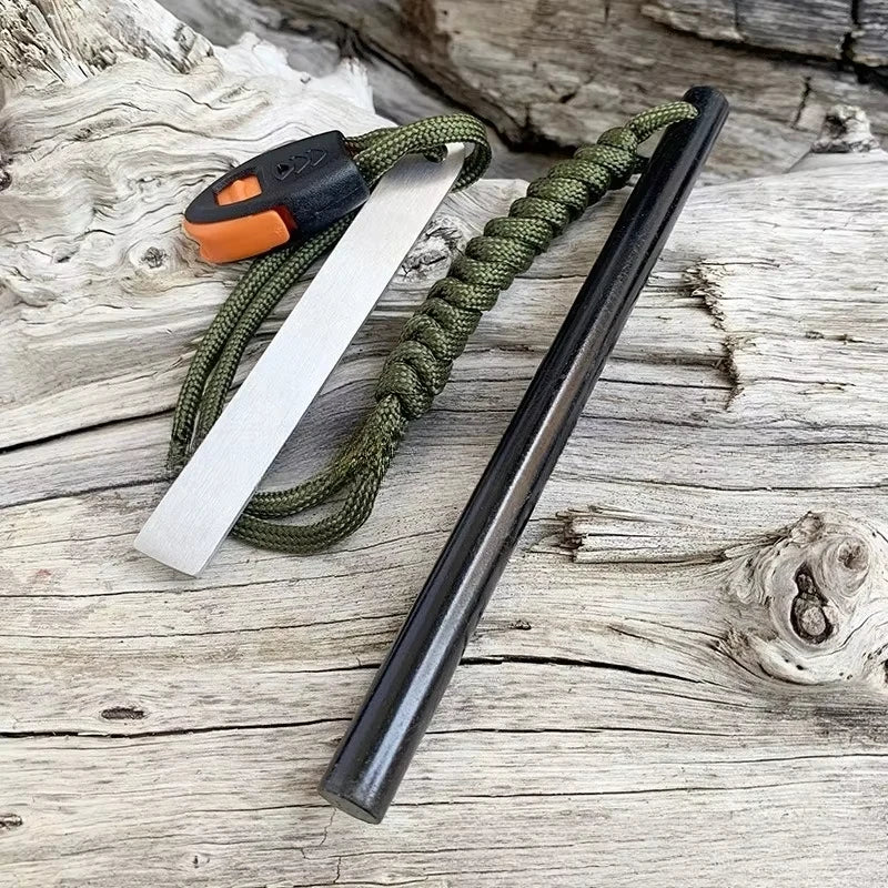 Outdoor Flint Magnesium Rod Fire Starter with Whistle