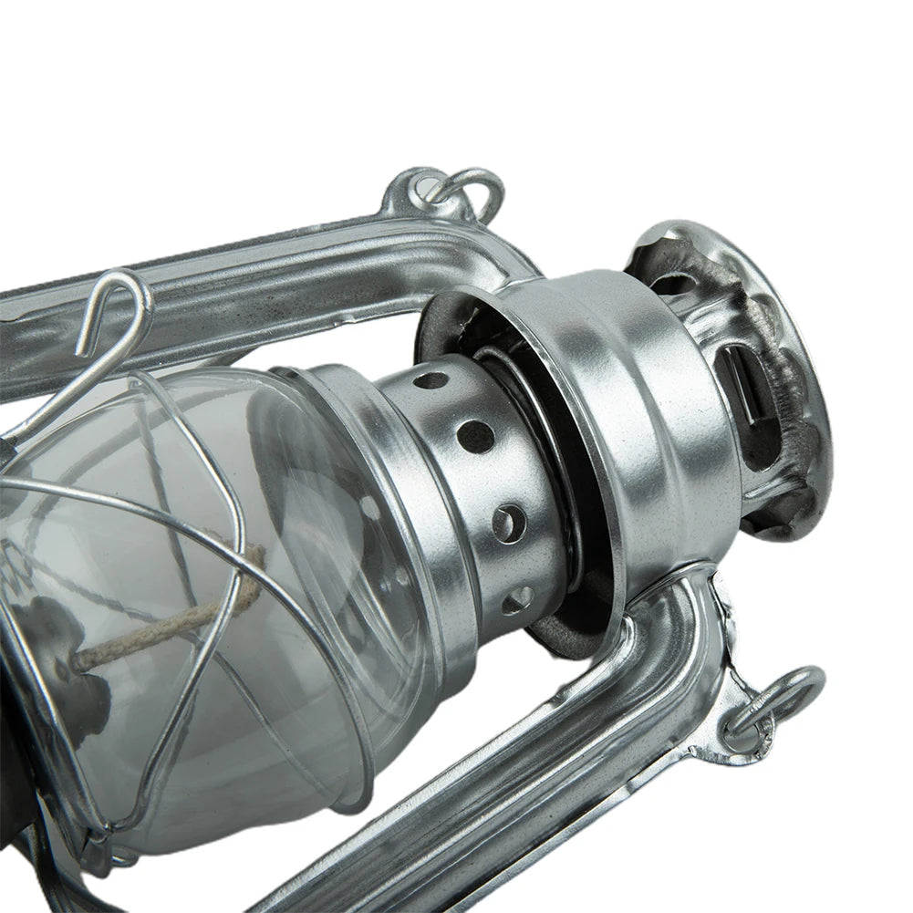 Retro Camping Lantern – Classic Kerosene Light for Campsites