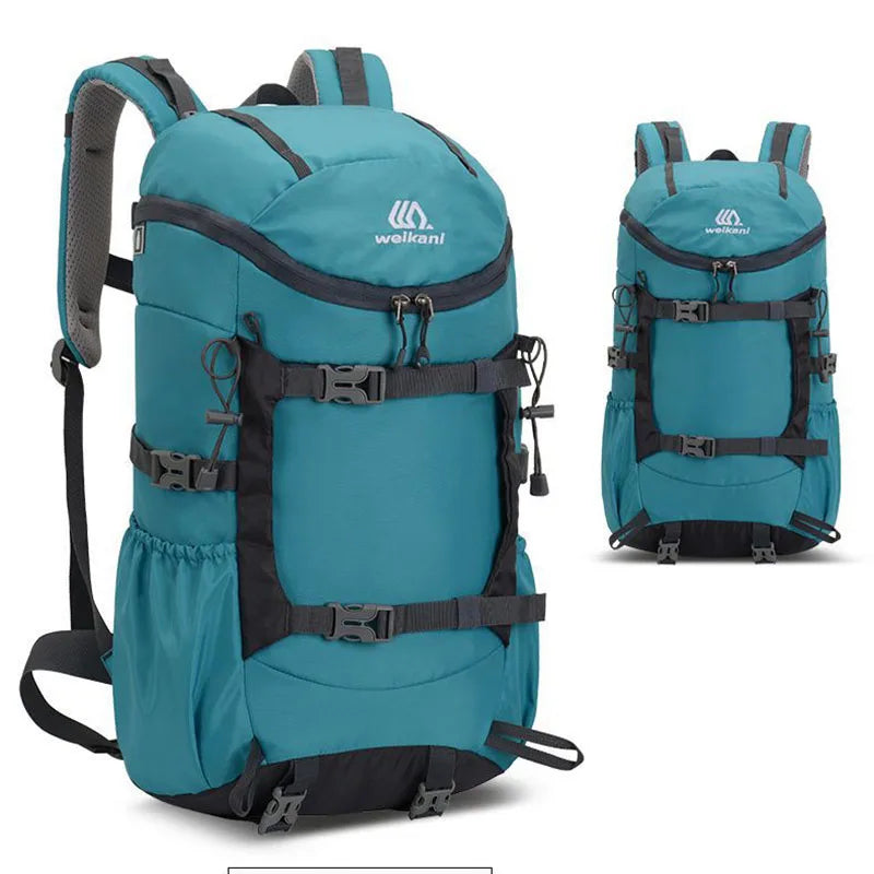Hydration Backpack – 30L Lightweight Outdoor Daypack