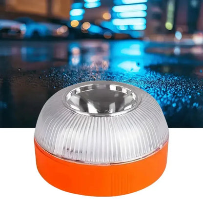 Magnetic Emergency Light for Roadside Safety Alerts